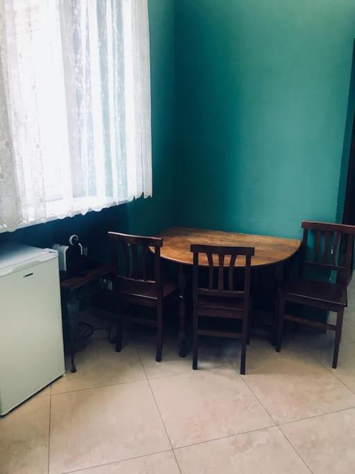 44 Appartamento Nel Centro Di Roma Via Nazionale מראה חיצוני תמונה